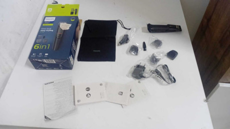 PHILIPS 3000 SERISI MG3710/15 ERKEK BAKIM (OUTLET)