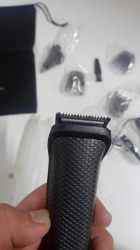 PHILIPS 3000 SERISI MG3710/15 ERKEK BAKIM (OUTLET)