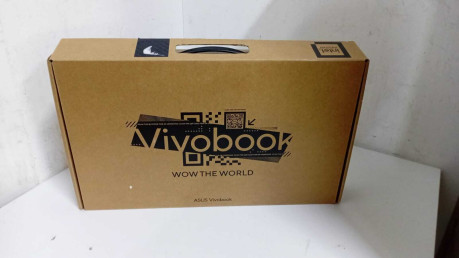 ASUS VIVOBOOK 15 X1502VA-NJ871 I5-13420 NO(OUTLET)